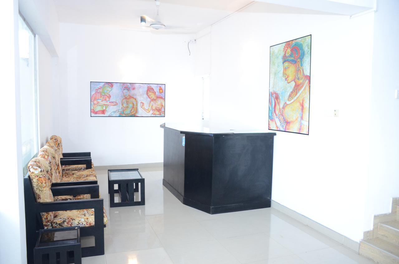 Yoho Beach Glory Hotel Negombo Eksteriør billede